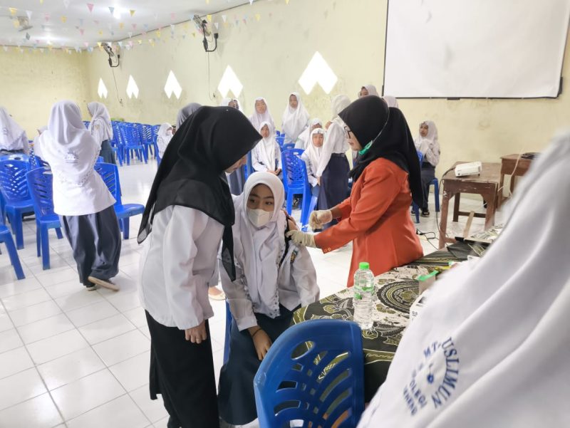 Dinas Kesehatan Lamongan Mulai Laksanakan Vaksinasi HPV 2025. Sumber Foto: Pemkab Lamongan.
