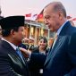Presiden Republik Indonesia, Prabowo Subianto, secara langsung mengantarkan keberangkatan Presiden Republik Turkiye, Recep Tayyip Erdogan beserta Ibu Emine Erdogan ke Pakistan pada Rabu, 12 Februari 2025. Foto: BPMI Setpres/Rusman.