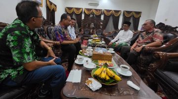 Disela Kunjungan Gubernur Jatim, Bupati Pamekasan Bertemu Ketua Koni Jatim Bahas Porprov Madura Raya
