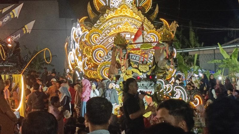 Perfom Saat Penampilan ke 4 Musik Daul Adu Sklil. 