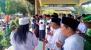 Ribuan Santri Bondowoso Kecam Trans7: Bela Kiai, Jaga Marwah Pesantren dari Layar yang Menyesatkan