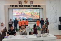 filter: 0; fileterIntensity: 0.0; filterMask: 0; captureOrientation: null;
brp_mask:0;
brp_del_th:null;
brp_del_sen:null;
delta:null;
module: photo;hw-remosaic: false;touch: (-1.0, -1.0);sceneMode: 2;cct_value: 0;AI_Scene: (-1, -1);aec_lux: 0.0;aec_lux_index: 0;HdrStatus: auto;albedo:  ;confidence:  ;motionLevel: 0;weatherinfo: null;temperature: 38;