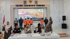 filter: 0; fileterIntensity: 0.0; filterMask: 0; captureOrientation: null;
brp_mask:0;
brp_del_th:null;
brp_del_sen:null;
delta:null;
module: photo;hw-remosaic: false;touch: (-1.0, -1.0);sceneMode: 2;cct_value: 0;AI_Scene: (-1, -1);aec_lux: 0.0;aec_lux_index: 0;HdrStatus: auto;albedo:  ;confidence:  ;motionLevel: 0;weatherinfo: null;temperature: 38;