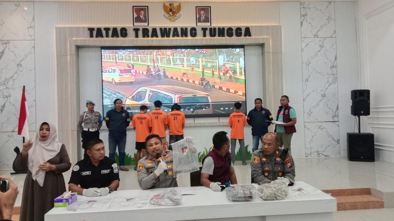 filter: 0; fileterIntensity: 0.0; filterMask: 0; captureOrientation: null;
brp_mask:0;
brp_del_th:null;
brp_del_sen:null;
delta:null;
module: photo;hw-remosaic: false;touch: (-1.0, -1.0);sceneMode: 2;cct_value: 0;AI_Scene: (-1, -1);aec_lux: 0.0;aec_lux_index: 0;HdrStatus: auto;albedo:  ;confidence:  ;motionLevel: 0;weatherinfo: null;temperature: 38;